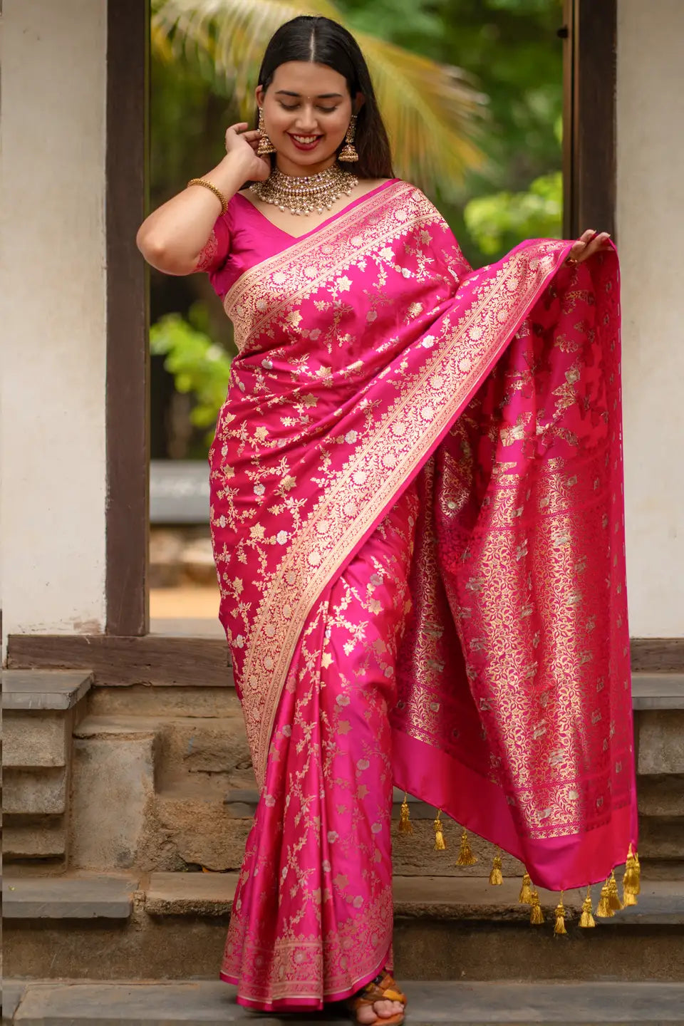 Biye Banarasi Saree